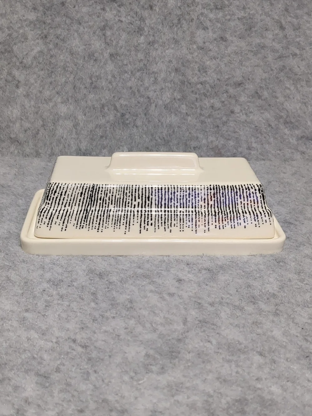 Thyme & Table Ceramic Butter Dish Black Contemporary Stoneware Covered Lid